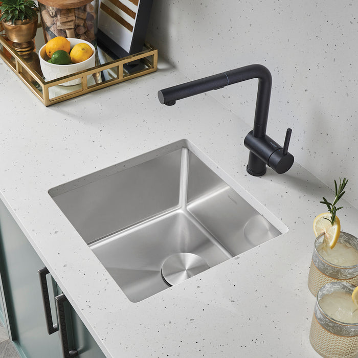 Quatrus R15 Bar Sink
