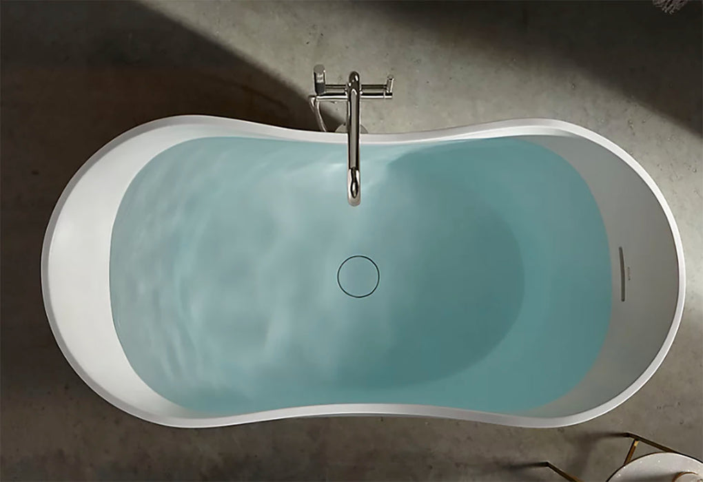 Abrazo Freestanding Bath