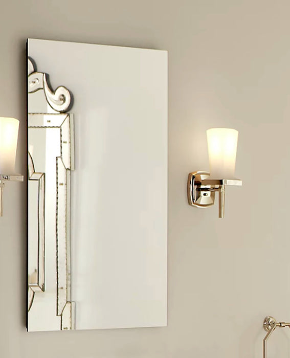 Catalan Aluminum Single-Door Medicine Cabinet